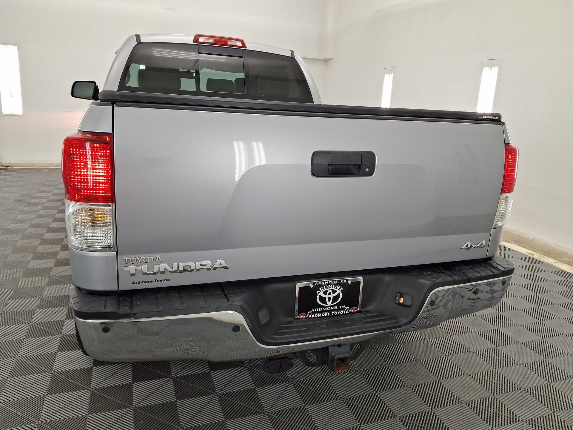 Used 2011 Toyota Tundra Limited w/ TRD Off-Road Pkg AWD/4WD image 21