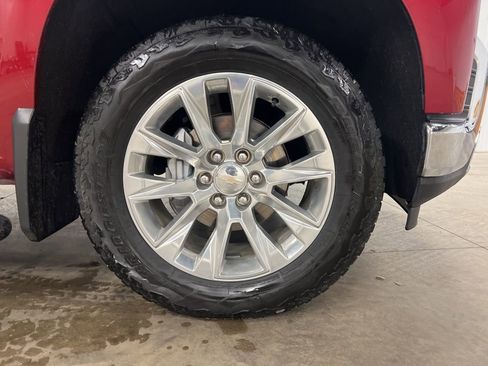 Used 2019 Chevrolet Silverado 1500 LTZ w/ LTZ Premium Package image 20