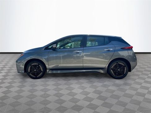 Used 2023 Nissan Leaf SV Plus image 9