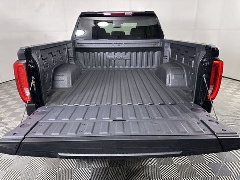 New 2026 GMC Sierra 1500 SLT w/ SLT Premium Package AWD/4WD image 28