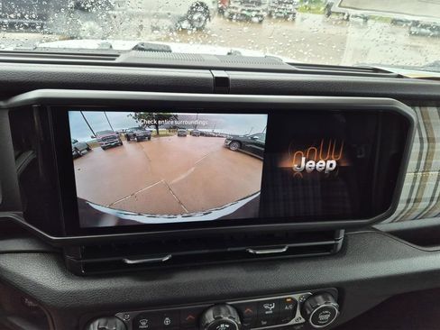 New 2026 Jeep Wrangler Unlimited Sport image 20