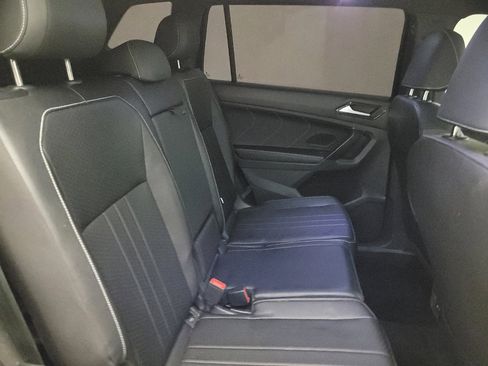 Used 2023 Volkswagen Tiguan SE R-Line FWD image 19