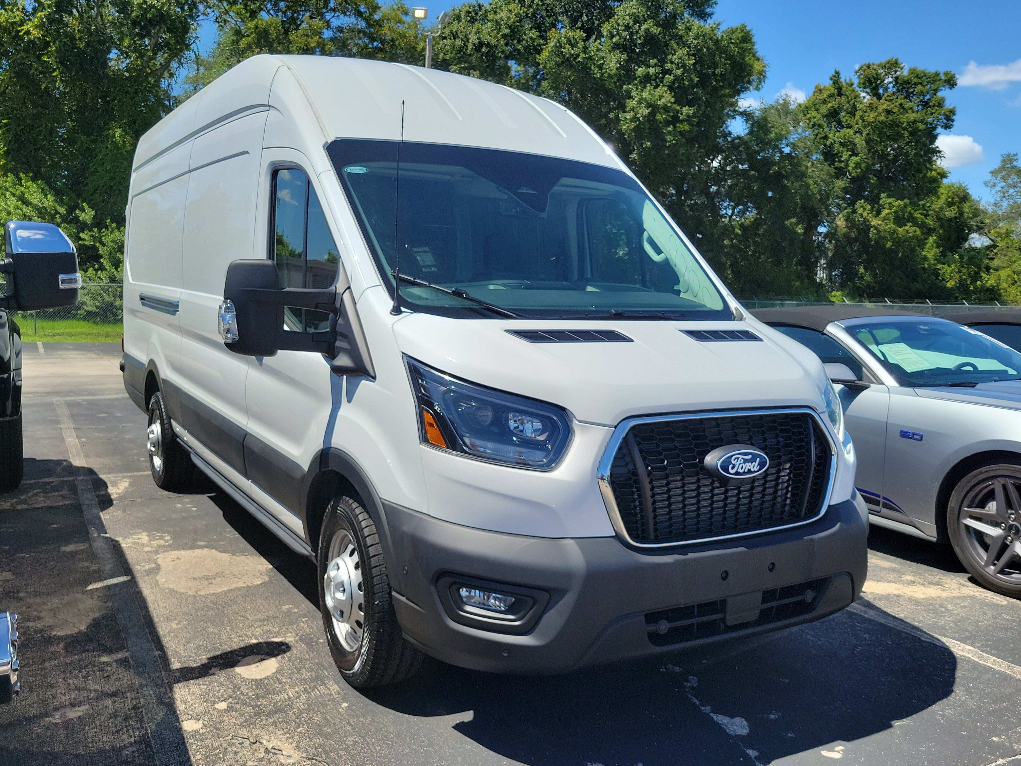 Used 2026 Ford Transit 350 148 High Roof AWD image 6