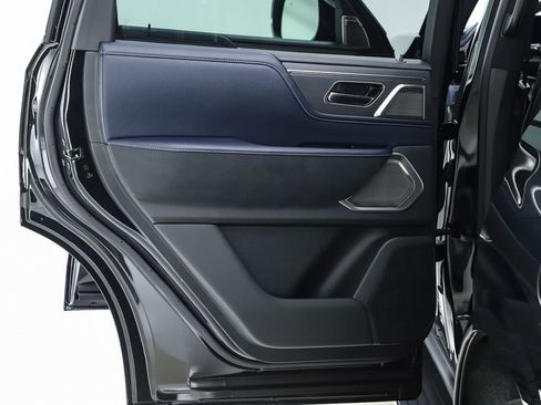 New 2026 INFINITI QX80 4WD w/ Sport Exterior Package image 58