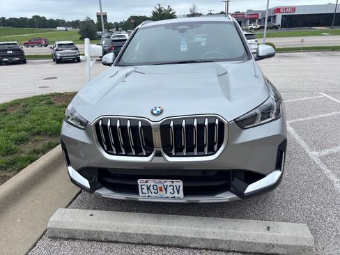 Used 2024 BMW X1 xDrive28i w/ Premium Package AWD/4WD image 2
