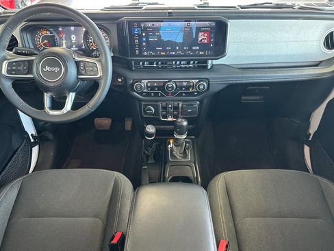 Certified 2024 Jeep Wrangler Sahara image 13