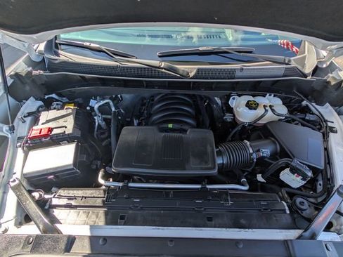 Used 2024 Chevrolet Silverado 1500 High Country w/ High Country Premium Package AWD/4WD image 31