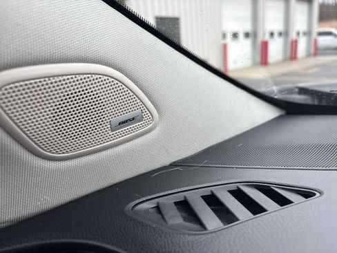 Used 2019 Nissan Murano SV w/ Premium Package image 25