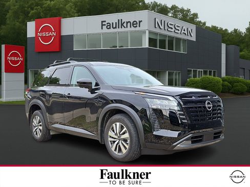 New 2026 Nissan Pathfinder SL AWD/4WD image 1