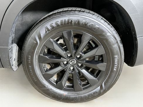 Used 2025 MAZDA CX-50 AWD 2.5 S w/ Premium Package image 11