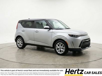 Used 2025 Kia Soul LX w/ LX Technology Package
