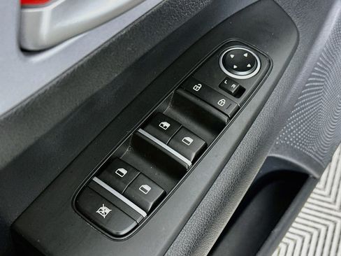 Certified 2024 Kia Forte LXS w/ LXS Technology Package FWD image 17