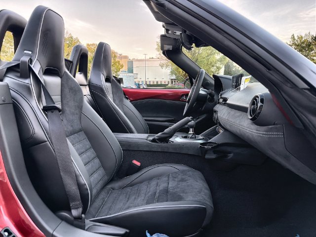 New 2026 MAZDA MX-5 Miata Club w/ Brembo/BBS/Recaro Package RWD image 27