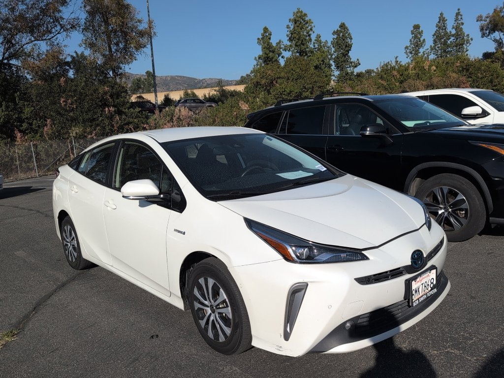 Used 2019 Toyota Prius XLE w/ Advanced Technology Package AWD/4WD image 1