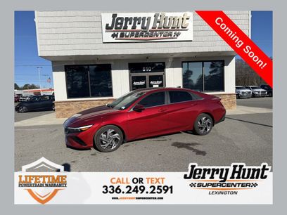 Used 2025 Hyundai Elantra Limited