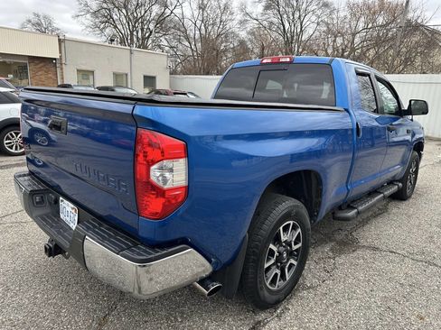 Used 2016 Toyota Tundra SR5 w/ TRD Off Road Package image 7