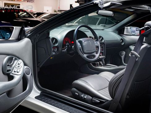 Used 1998 Pontiac Firebird Formula w/ Security Pkg image 64