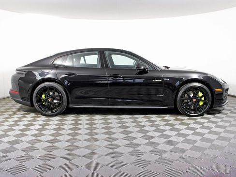 New 2026 Porsche Panamera 4 image 8