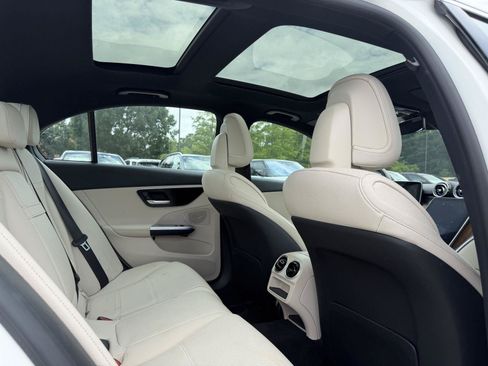 Certified 2023 Mercedes-Benz C 300 4MATIC Sedan image 27