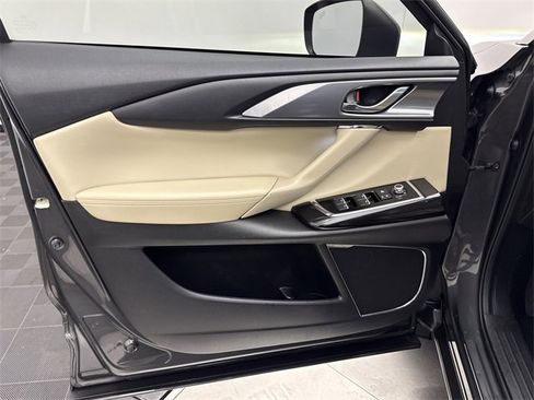 Used 2018 MAZDA CX-9 Grand Touring image 10