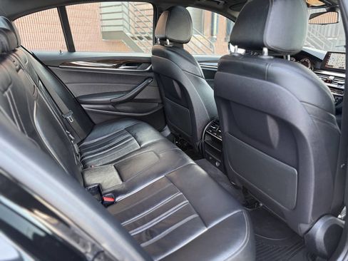 Used 2018 BMW 540i xDrive image 17