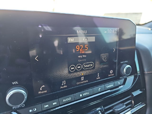 Used 2023 Nissan Pathfinder Rock Creek AWD/4WD image 25