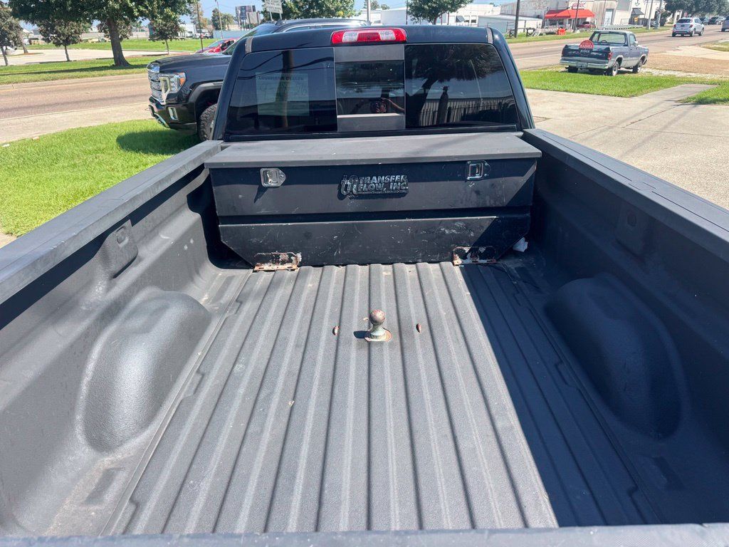 Used 2017 GMC Sierra 3500 Denali w/ Duramax Plus Package AWD/4WD image 14