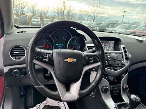 Used 2013 Chevrolet Cruze Eco image 18
