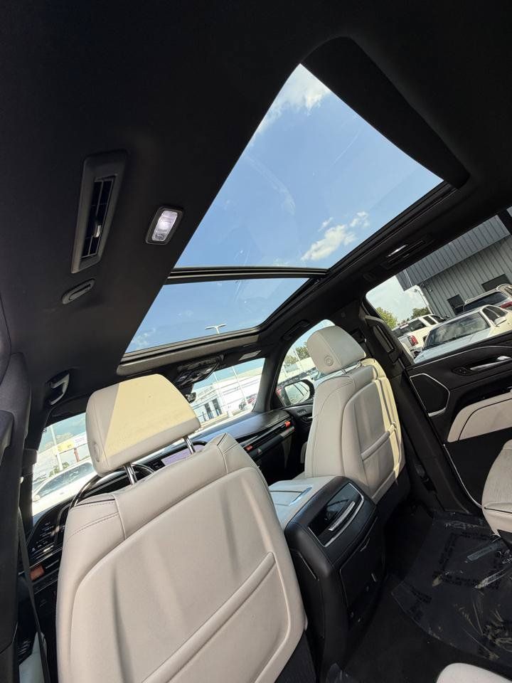 Used 2021 Cadillac Escalade Sport w/ Driver Assist Tech Package AWD/4WD image 29
