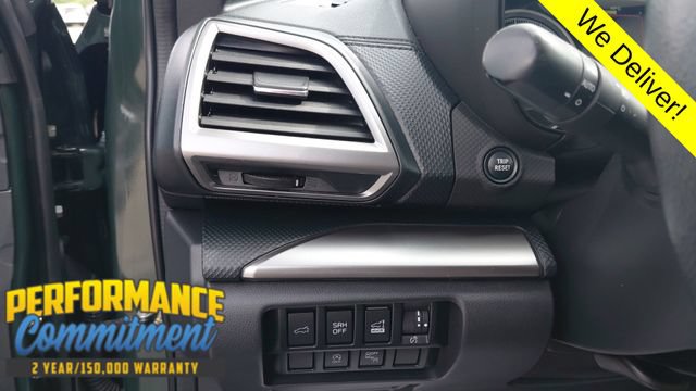 Used 2024 Subaru Forester Premium AWD/4WD image 16