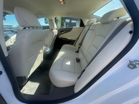 Used 2024 Chevrolet Malibu LT image 25