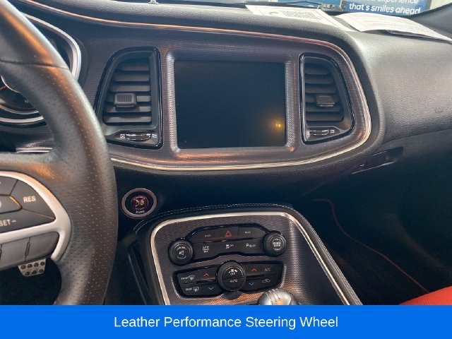 Used 2016 Dodge Challenger R/T Scat Pack w/ Leather Interior Group RWD image 10