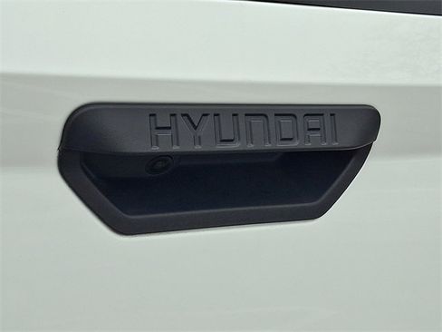 Certified 2024 Hyundai Santa Cruz SEL w/ Activity Package image 29