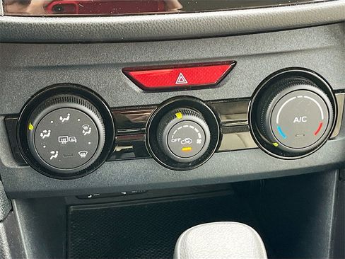 Used 2020 Subaru Impreza Premium image 15