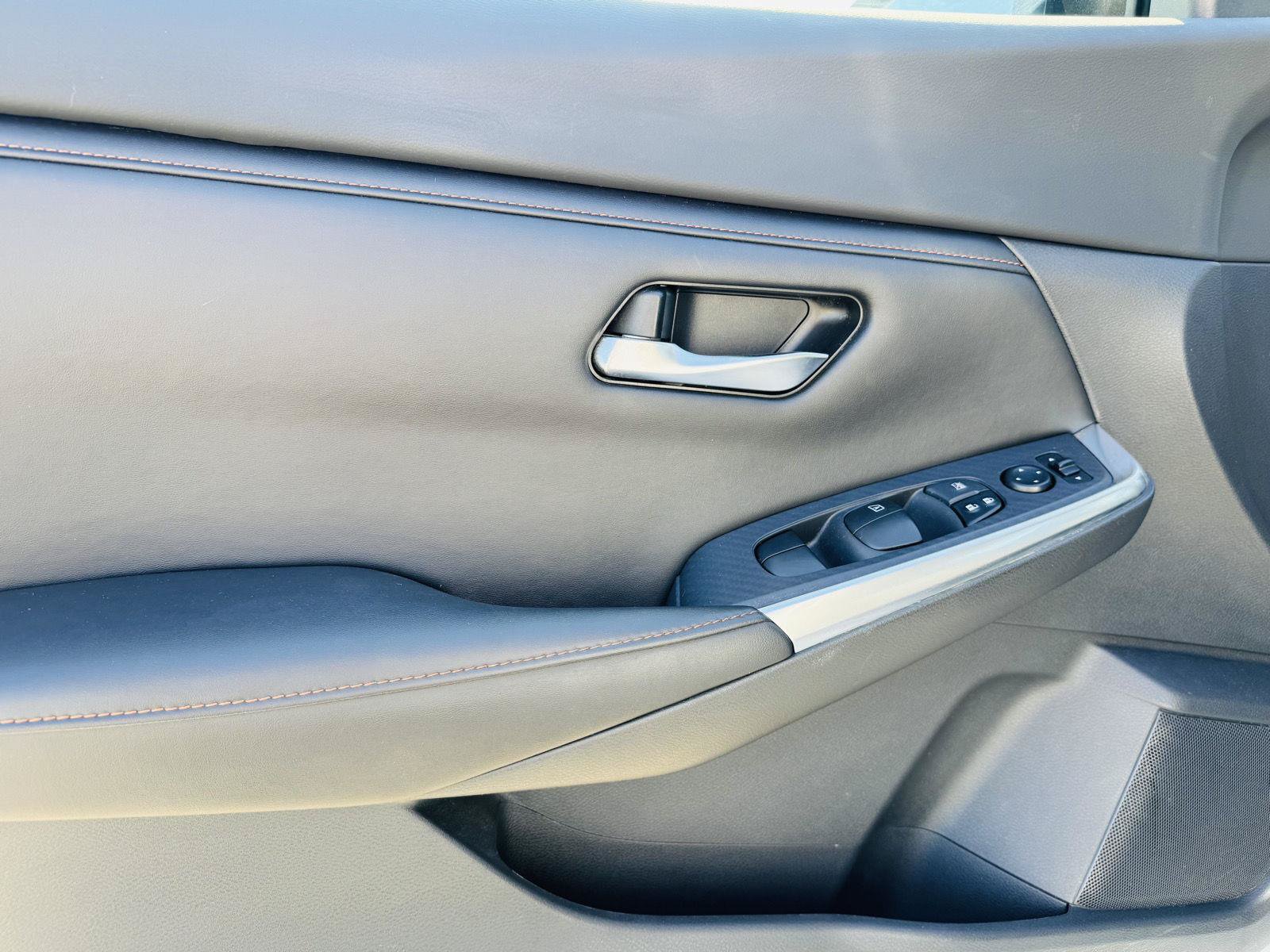 Used 2021 Nissan Sentra SR FWD image 10