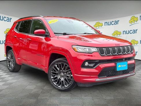 Used 2023 Jeep Compass Limited AWD/4WD image 1