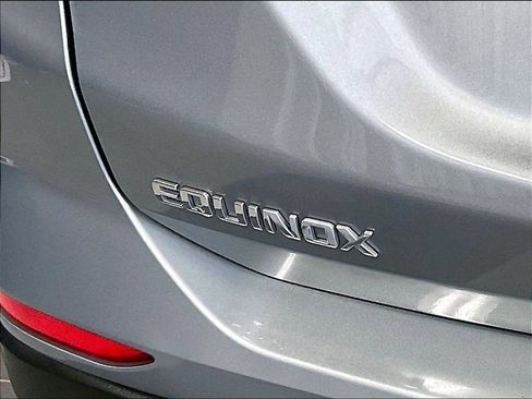Used 2024 Chevrolet Equinox LT AWD/4WD image 28