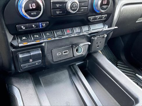 Used 2020 GMC Sierra 1500 AT4 w/ AT4 Premium Package image 27