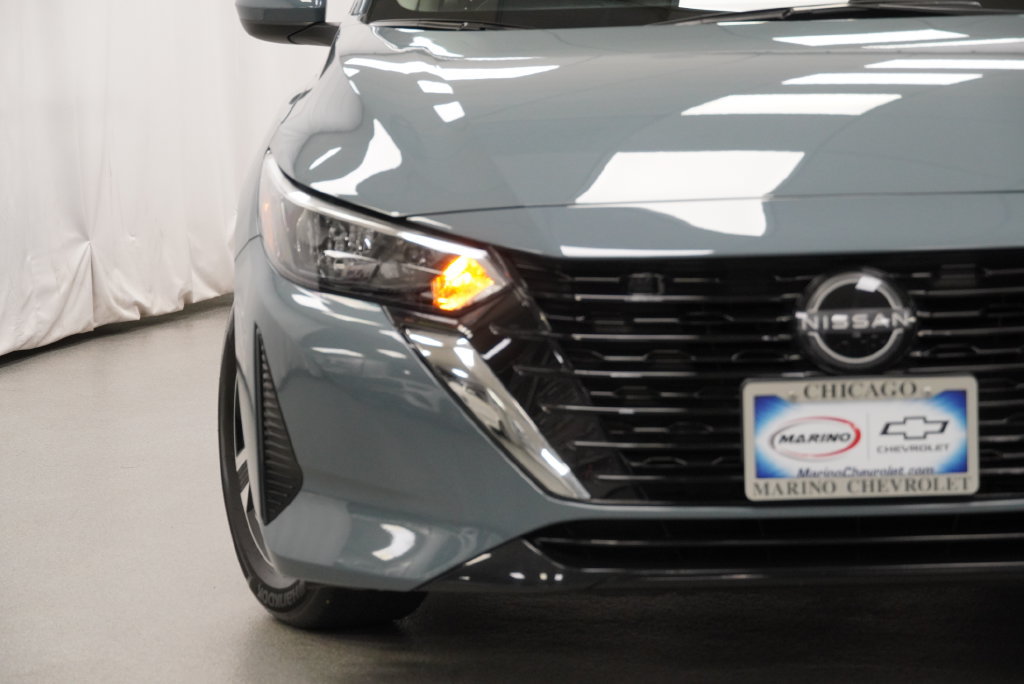 Used 2024 Nissan Sentra SV FWD image 34