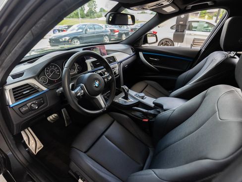 Used 2016 BMW 340i xDrive Sedan AWD/4WD image 19