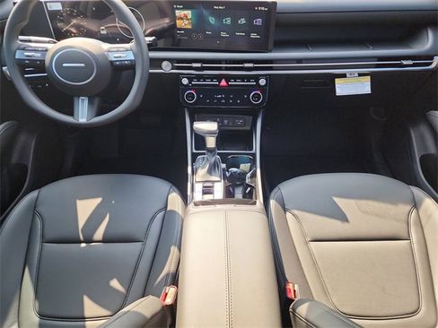 New 2025 Hyundai Santa Cruz SEL image 10