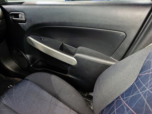 Used 2012 MAZDA MAZDA2 Sport image 33