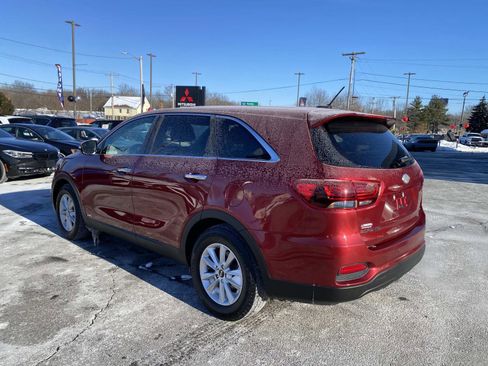 Used 2019 Kia Sorento AWD image 3