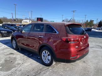 Used 2019 Kia Sorento AWD video 3