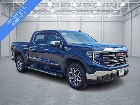 Certified 2023 GMC Sierra 1500 SLT w/ SLT Premium Package AWD/4WD image 4