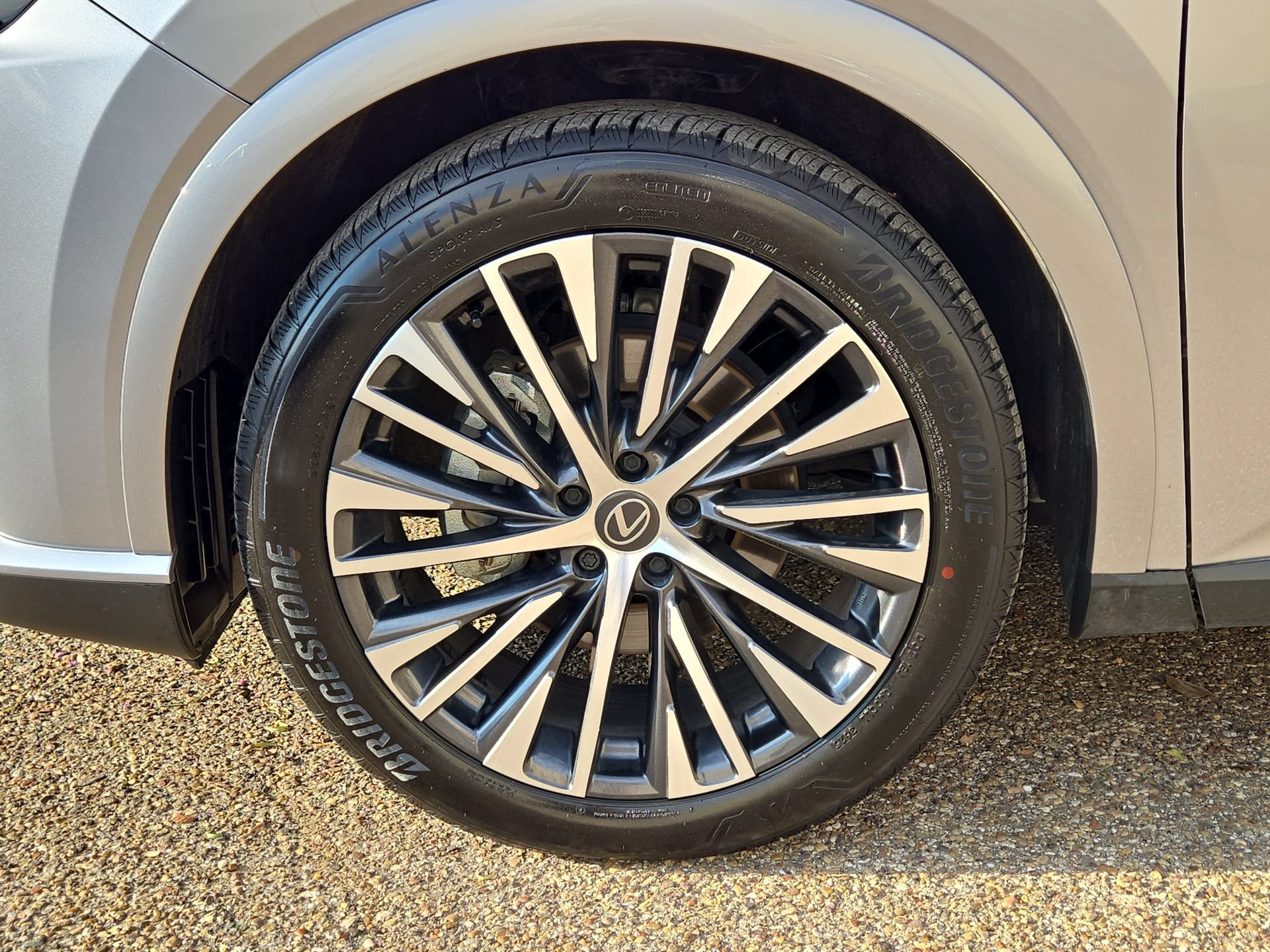 Used 2026 Lexus RX 350 Premium Plus w/ Accessory Package (Z1) FWD image 11