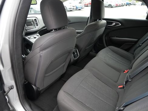 Used 2016 Chrysler 200 Limited w/ Convenience Group FWD image 22