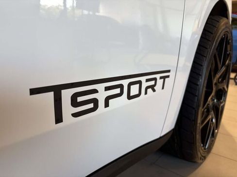 New 2025 Ford Maverick XL w/ 4K Tow Package image 9