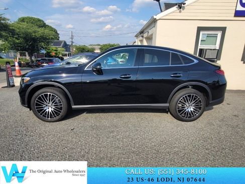 Used 2025 Mercedes-Benz GLC 300 4MATIC image 8