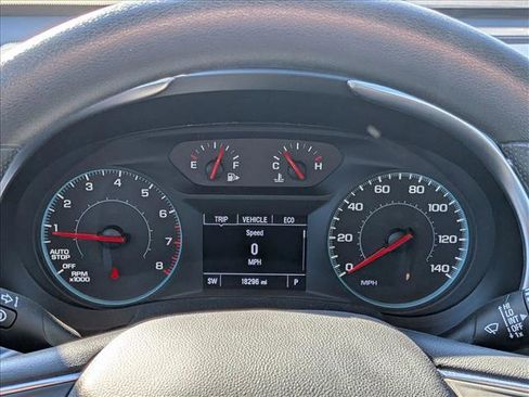 Used 2024 Chevrolet Malibu LT image 11